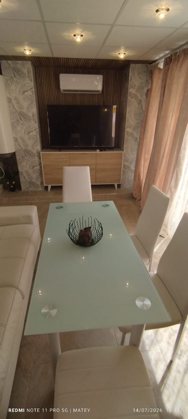 salon 1c
