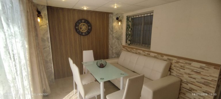 salon 1f